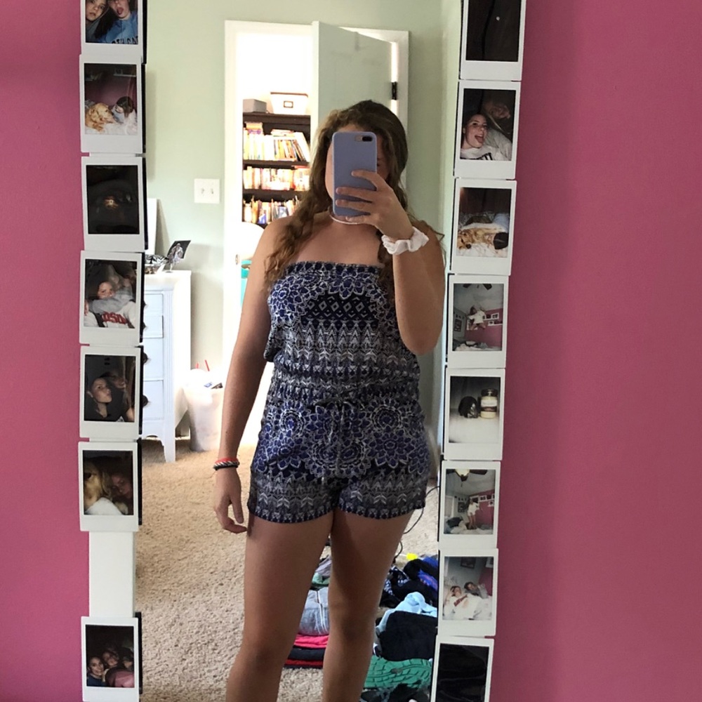 patterned strapless romper